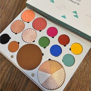 New ofra Pro Palette